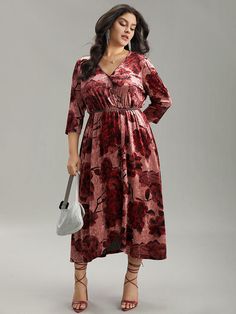 Bloomchic Dresses, Winter Dress Outfits, Maroon Dress, Floral Robes, Trendy Dress, Winter Color, Sleeve Pattern, Dinner Dress, Ruffle Hem Dress