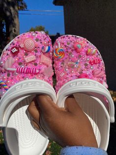 These crocs that I made are not only extremely comfortable and extremely fashionable all at the same time. They are custom made differently for each and every person so they're one of a kind. Custom Crocs Diy, Customized Crocs Shoes, Customize Crocs, Cute Crocs Shoes, Crocs Cute, Bedazzled Crocs, Cool Crocs, Crocs Aesthetic, Crocs With Charms