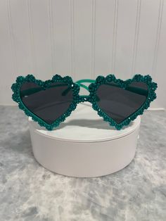 Kids sunglasses crafted with premium glass green rhinestones and industrial strength adhesive.  Dimensions- 5 in wide across lens and 5 in long down arm Heart Rhinestone, Green Heart, Kids Sunglasses, Eyewear Sunglasses, Sunglasses Accessories, Sunglasses, Glass, Green