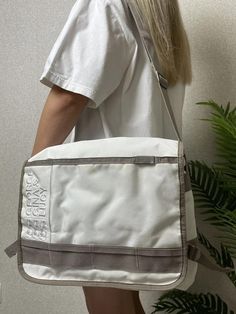 💎 Condition: good 🕰 Please allow 24-48 hours for order processing. Will ship ASAP. You will always get a tracking number. All sales final! White Rectangular Shoulder Bag For Outdoor, Practical White Shoulder Bag For Outdoor, Urban Style White Standard Backpack, Urban White Standard Backpack, White Shoulder Bag With Adjustable Strap For Outdoor, White Shoulder Bag With Adjustable Strap For Outdoor Activities, White Urban Bag For Everyday Use, Urban Everyday White Bag, White Urban Everyday Bag