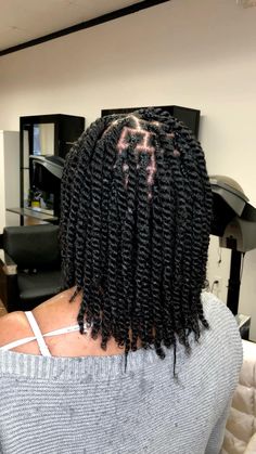 Kinky Twist Hairstyles Braids, Two Strand Twist Natural Hair, Fake Hair Braids, Twist Natural Hair, Kinky Twist Styles, Short Hair Twist Styles, Kinky Twists Hairstyles, Natural Hair Stylists