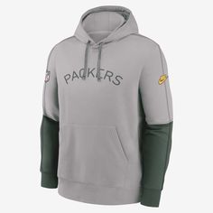 The Logo Team Issue Club Hoodie is made with a cozy fleece lining and soft cotton-polyester blend to help you comfortably support your Green Bay Packers in chilly temperatures. Nike Cotton Hoodie With Moisture-wicking, Nike Cotton Moisture-wicking Hoodie, Nike Hoodie With Ribbed Cuffs For Outdoor Activities, Nike Cotton Hoodie For Outdoor, Nike Fleece Moisture-wicking Hoodie, Nike Hooded Hoodie With Fleece Lining, Nike Fleece-lined Hooded Hoodie, Athletic Heather Fleece Hoodie For Winter, Winter Athletic Heather Fleece Hoodie