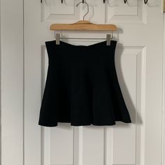 Never Worn Good Condition Black Stretch A-line Bottoms, Black Stretch A-line Mini Skirt, Chic Black A-line Mini Skirt, Black A-line Mini Skirt For Night Out, Fitted A-line Black Mini Skirt, Black A-line Mini Skirt For Fall, High Rise Skirt, Hot Kiss, Black Mini