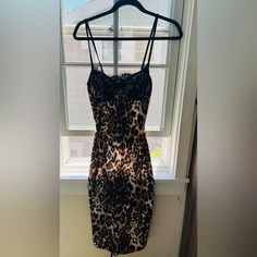 This Is A Really Pretty Dress Brand New With Tags! Perfect With Black Heels And A Black Blazer! Fitted Leopard Print Midi Dress For Date Night, Fitted Leopard Print Mini Dress, Bp Dress, Aztec Print Maxi Dress, Red Dress Sleeves, White Floral Print Dress, Chloe Dress, Long Red Dress, Sleeveless Short Dress