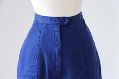 "♛Details *Date: ca. 1960s *Style: gym / sportswear shorts *Highlights: high waist; hip pocket; cute full booty cut *Colors: medium royal blue *Fabric(s): 100% sanforized cotton twill *Lined: no *Closures: snaps; metal Talon zipper (I found one example with an early nylon zipper) *Designer/Labels: Aldrich & Aldrich \"Perfection Since 1912\" The shorts shown are an ~example pair only~; the pair you will receive is the same style. Please use the drop-down menu to select: ♛Measurements Allow ro Vintage High Waist Blue Bottoms, Fitted Retro Blue Shorts, Vintage Fitted Blue Shorts, Retro High-waisted Blue Shorts, Fitted Vintage Blue Shorts, Retro Blue High-waisted Shorts, Vintage Blue Bottoms With Built-in Shorts, Vintage Blue Shorts With Belt Loops, Vintage Blue Shorts