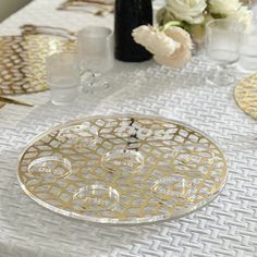 Lucite Laser Cut Modern Seder Plate - Peace Love Light Shop Gold Laser Cut, Passover Table, Passover Seder Plate, Hanukkah Food, Challah Cover, Hanukkah Candles, Hanukkah Decorations, Seder Plate, Hanukkah Cards