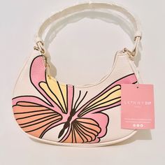 Skinny Dip London Women’s Pebble Faux Leather Shoulder Butterfly Bag. New With Tag Please See All Photos Yellow Crossbody Shoulder Bag For Day Out, Trendy Shoulder Bag For Spring Errands, Trendy Spring Shoulder Bag For Errands, Trendy Yellow Shoulder Bag For Spring, Spring Day Out Bag With Zipper Closure, Cute Yellow Bags For Spring, Black Quilted Bag, Butterfly Bag, London Women