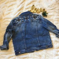 Embroidered Back Yoke Denim Jacket. Nwt. Never Worn. Super Cute. Casual Embroidered Denim Outerwear, Casual Embroidered Denim Jacket For Winter, Embroidered Dark Wash Winter Outerwear, Embroidered Denim Blue Outerwear, Embroidered Dark Wash Outerwear With Long Sleeves, Embroidered Dark Wash Outerwear For Winter, Dark Wash Long Sleeve Embroidered Outerwear, Dark Wash Embroidered Long Sleeve Outerwear, Bohemian Embroidered Outerwear In Medium Wash