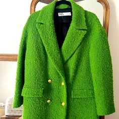 Never Worn Size Xs So Pretty Color Straight Cut Trendy Green Winter Blazer, Chic Green Winter Outerwear, Spring Green Double-breasted Pea Coat, Chic Green Pea Coat For Winter, Chic Green Double-breasted Outerwear, Chic Green Single-breasted Outerwear, Spring Green Pea Coat With Pockets, Green Spring Pea Coat With Pockets, Zara Green Fall Outerwear