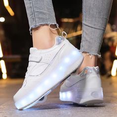 Cute Pastel LED Roller Sneakers - Pastel Kitten White Light-up Sneakers With Round Toe, Casual Light-up Sneakers With Round Toe, White High-top Sneakers For Light Exercise, Roller Sneakers, Cute Pastel, Led Light, Kittens, Pastel, Led