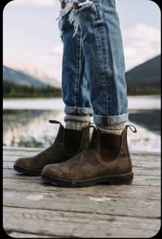 the perfect autumn boots Canadian National Parks, Granola Girl, Women Outfit, 가을 패션, Inspiration Mode, Outfit Casual, In The Mountains