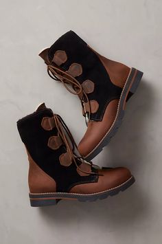 click to expand Stylish Winter Boots, Hiker Boots, Dr Shoes, Stylish Footwear, Fur Boots, Fall Shoes, Outfit Inspo Fall, Boots Shoes, Leather Coat