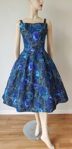 1960s Dresses, Floral Cocktail Dress, White Tulle, Periwinkle Blue, Dinner Dress, 50s Dresses, Lovely Dresses, Dress Clothes For Women, Beautiful Dresses