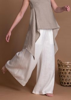 White Linen Palazzo Pants AGAM Women's Tall Wide Leg - Etsy Linen Palazzo Pants, Dress Muslim Modern, Wide Leg Linen Trousers, Casual Blouse Shirts, Feminine Wardrobe, Linen Top Women, Petite Plus Size, Estilo Boho Chic, Fashion Tops Blouse