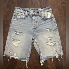 Size 26 New With Tags Distressed Jorts Denim Gap Denim Jean Shorts, Gap Denim Shorts In Medium Wash, Gap Blue Jean Shorts For Summer, Gap Cutoff Shorts For Summer, Gap Summer Jean Shorts, Gap Short Summer Jeans, Gap Summer Short Jeans, Gap Blue Cutoff Bottoms, Gap Denim Shorts With Pockets