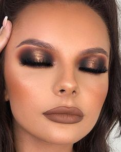 Spring Eye Makeup, Black Smokey Eye Makeup, Makeup Ojos, Eye Makeup Styles, Makeup Is Life, Glam Makeup Look, Bold Makeup