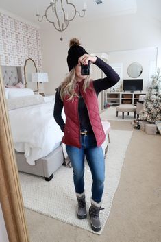 Red Vest Outfits For Women Winter, Maroon Puffer Vest Outfit, Burgundy Vest Outfits For Women, Burgundy Vest Outfit, Himalayan Trek, Winter Outfit Aesthetic