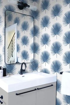 Palmetto Palm Peel and Stick Wallpaper Coastal Blue – Chelsea Lane & Company Serena And Lily Wallpaper, Lauren Mcbride, Lily Wallpaper, Blue Flower Wallpaper, Coral Wallpaper, Palm Leaf Wallpaper, Palm Wallpaper, Room Refresh, Temporary Wallpaper