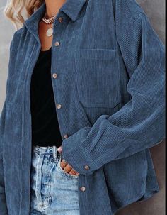 Corduroy Material, Loose Sleeves, Ribbed Texture, Pocket Shirt, Outfit Inspo Fall, Clothing Ideas, Looks Style, Mode Inspiration, Mode Style