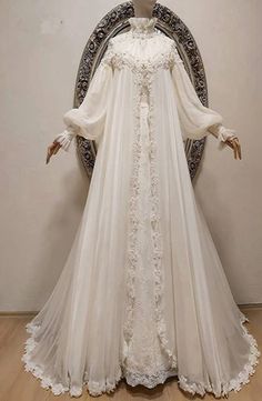 Lasaky - Evening Gown Bridal Dress - Sophisticated Formal Attire Bridal Wedding Gowns, Lakaran Fesyen, Chiffon Wedding Dresses, Dubai Women, Gown Bridal, Wedding Dress Chiffon, Sophisticated Dress, Fantasy Dress, Chiffon Long Sleeve