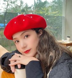 Fashion Strawberry Beret PN5748 ●Size:circumference 56-58cm ●Note:it is made of wool and can not be washed by a washing machine ●About Shipping: We attach great importance to the orders of each customer and parcel delivery. 1.Processing time: 2-3 business days. 2.Shipping time: 10-15 business days to US, please allow 3-4 weeks shipping to other country.(Shipping times can be affected by variable customs clearance times or public holidays.) Red Flat Cap Beret For Fall, Casual Flat Cap Felt Hat For Winter, Casual Fitted Winter Beret, Vintage Winter Felt Flat Cap, Winter Wool Brimmed Beret, Casual Fitted Felt Hat For Winter, Red Wool Felt Hat For Winter, Casual Red Beret For Winter, Casual Red Winter Beret