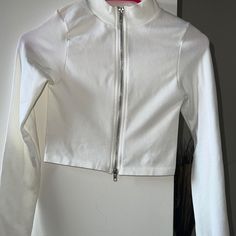 - Zips From The Top And The Bottom - Originally From Fashion Nova - Brand New - Perfect Condition - Size Medium - Message Me With Any Questions Trendy White Half-zip Top, Trendy White Top With Zipper Closure, Trendy White Tops With Zipper Closure, Zipper Crop Top, Black Cropped Tank, Crop Top Casual, Juicy Couture Charms, Denim Skirt Women, Blue Crop Tops