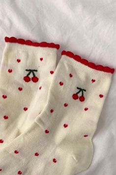 The cutest white heart detail socks with cherries. One size. Cool Socks Aesthetic, Cute Socks Aesthetic, Cherry Accessories, Cherry Socks, Bach Themes, Svt Concert, Aesthetic Socks, Cream Socks, Mha Dr