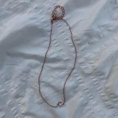 -Brand New, No Signs Of Wear Or Tear -Circular Charm In The Middle ! Pacsun Jewelry, Rose Gold Necklace Simple, Simple Rose, Jewelry Simple, Wear Or Tear, Simple Jewelry, Rose Gold Necklace, Pacsun, In The Middle