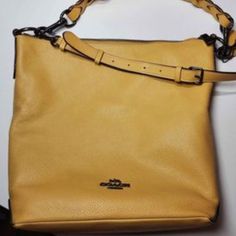 Like Brand New Casual Yellow Bag With Detachable Strap, Casual Yellow Bags With Detachable Strap, Yellow Shoulder Bag With Removable Pouch, Yellow Shoulder Bag With Gold-tone Hardware For Daily Use, Yellow Shoulder Bag With Gold-tone Hardware, Yellow Leather Hobo Bag For Errands, Yellow Coach Shoulder Bag With Gold-tone Hardware, Coach Yellow Shoulder Bag With Gold-tone Hardware, Yellow Shopping Bag With Gold-tone Hardware