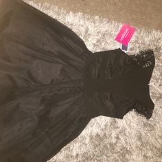 Brand New Black Formal Dress With Lace On The Shoulders, And A Semi-Strapy Back Promgirl Dresses, Lace Homecoming Dress, Black Formal Dress, Prom Girl Dresses, Black Dress Formal, Black Formal, Lace Homecoming Dresses, Prom Girl, Dress With Lace