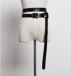 Color: BlackMaterial: LeatherSIZE: full length 202 width 2.6 button (3.8*5.5)(Sampling measurement, the error is inevitable, mind carefully shot) Black Leather Belt With Edgy Style, Edgy Black Belt Buckles, Edgy Leather Belt, Edgy Black Belt Buckle With Removable Belt, Edgy Leather Belts With Belt Loops, Black Belt With Removable Buckle, Adjustable Black Leather Belt Buckles, Adjustable Black Leather Belt Buckle, Fitted Black Leather Belt