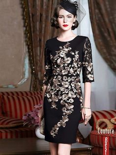 View Black With Gold Classy Cocktail Dress For Women Over 40,50 Wedding Guests that are unique for weddings at GemGrace. Shop high-end wedding guest dresses at cheap price online. #weddingguestdress Cocktail Attire For Women, Gaun Koktail, Cocktail Dress Classy, Gaun Fashion, 파티 드레스, Cocktail Dress Wedding, Sport Illustration, Ronda Rousey, Wedding Dress Pictures