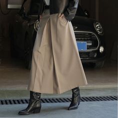 women cotton Khaki maxi skirt swing long pleated skirt pockets skirt casual skirt Long Khaki Skirt Outfit, Khaki Skirt Outfit, Khaki Skirt Outfits, Blue Shirt Women, Long Pleated Skirt, Skirt With Pleats, Cotton Maxi Skirts, Skirt Pockets, Khaki Skirt