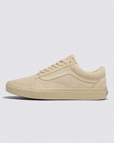 Old Skool Mono Suede Shoe Street Skater, Van Doren, Tan Shoes, Shoes Vans, Old Skool, Suede Shoes, Vans Shoes, Designer Shoes, Clothing Accessories