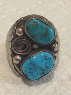 Beautiful silver work in this Navajo style men's ring. Size 9 1/2 26.3 Grams Marked Sterling Southwestern Polished Turquoise Ring Collectible, Navajo Style, Southwest Jewelry, Native American Turquoise, American Turquoise, Virginia Beach Va, Silver Work, Vintage Turquoise, Virginia Beach