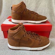 Nike Dunk High Premium Mf Sneaker Shoes Dx2044-200 Pecan Brown White Women’s 7 New In Box (May Have Shelf Or Try-On Wear; See Photos). No Rips Or Tears. Smoke-Free. We Always Carefully Package And Box Ship Asap. Reach Out With Any Questions! Don’t Be Afraid To Make An Offer! The Pair In The Photos Is The Exact Pair You Are Purchasing. Give Us A Follow! We List New Inventory Daily And Offer Bundle Pricing. Leather Lace-up Basketball Shoes, Brown Cushioned Slip-on Sneakers, Synthetic Slip-on Sneakers With Gum Sole, Nike Mid-top Skate Shoes With Cushioned Footbed, Brown High-top Sneakers With Speckled Midsole For Streetwear, Brown High-top Basketball Shoes For Streetwear, Brown Mid-top Basketball Shoes For Streetwear, Brown Suede High-top Sneakers, Brown Lace-up Skate Shoes With Gum Sole