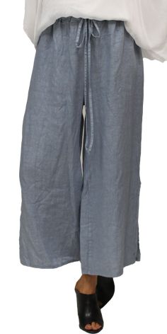 This comfy Linen pant comes with an elastic draw string waistband for custom fit. 100% Linen Model is 5'8 One Size Made in Italy Linen Pant, Linen Pants, Custom Fit, Capri Pants, Capri, Mens Short, In Italy, Online Store, Italy