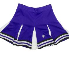 Item is in good used condition. >Size: XS >Waist: 24" >Length: 15" Pleated Stretch Bottoms For Cheerleading, Fitted Cotton Short Pleated Skirt, Short Fitted Cotton Pleated Skirt, Fitted Short Cotton Pleated Skirt, Stretch Pleated Bottoms For Cheerleading, Fitted Bottoms With Elastic Waistband For School, Fitted Short Pleated Skirt For School, Cheerleading Mini Skirt With Lined Details, Fitted Flared Purple Mini Skirt