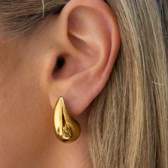 Large Gold Teardrop Earrings Length: approx. 1 inch 18K Gold Plated Stainless Steel Water Resistant Chunky Gold Jewelry Earrings, Gold Earrings Chunky, Christian Wishlist, Gold Chunky Earrings, Chunky Gold Earrings, Large Gold Earrings, Gold Teardrop Earrings, Teardrop Earrings Gold, Earrings Gold Hoops