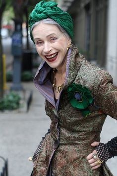 70s Mode, 70 Year Old Women, Stylish Lady, Advanced Style, Ageless Style, Studio 54, Ageless Beauty, Looks Street Style, 영감을 주는 캐릭터