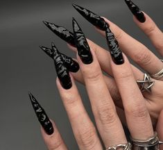 Witch Nails, Mens Nails, Her Nails, Glow Nails, Pretty Nail Designs, Dark Nails