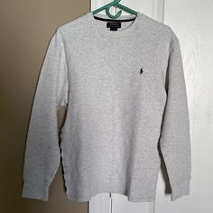 Nwot Ralph Lauren Polo Men’s 100% Cotton Waffle Knit Thermal T-Shirt. Size Xl. Gray Long Sleeve Polo Sweater, Casual, Cotton Waffle Knit Long Sleeve Sweatshirt, Casual Gray Tops With Ribbed Collar, Casual Long Sleeve T-shirt With Ribbed Collar, Casual Gray Waffle Knit Top, Casual Long Sleeve Waffle Knit Top, White Crew Neck Polo Sweater Casual, Casual Crew Neck Polo Sweater, Cotton Crew Neck Polo Sweater