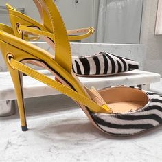 Jennifer Chamandi Designer Shoes. Size 37. Real Calf Fur And Leather. New In Box Luxury Yellow Heels With Heel Strap, Designer Yellow Leather Heels, Luxury Yellow Closed Toe Heels, Jennifer Chamandi, Shoes Heels Classy, Cute Shoes Heels, Heels Classy, Soft Shoes, Everyday Shoes