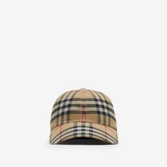 Check Cotton Baseball Cap in Archive beige - Men | Burberry® Official Burberry Cap, Quilt Jacket, British Heritage, Burberry Men, Brushed Cotton, British Style, Fashion Lover, Girly Things, Leather Purses