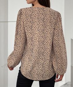 Elluis - Stylish Leopard Print Long Sleeve Shirt with Sophisticated Design Sleeve Stencil, Sophisticated Design, Exquisite Design, Shirt Sleeves, Long Sleeve Shirt, Sleeve Shirt, Leopard Print, Long Sleeve Shirts, Sleeve Length