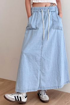 Layla Maxi Denim Skirt Pull on style Elastic banding on waist Drawstring tie Product Specification :100% Cotton Flat measurement : Waist 34cm, Hip 56cm, Length 89cm Professional Clean Only / Do Not Tumble Dry Model's height is 5′ 6″ (171cm) Bust 31.5in Waist 26in Hip 34in and wearing S/M