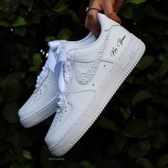 Make Your Day Extra Special With These Beautiful And Unique Custom Bridal Sneakers. Please Visit: Solecraftstudio.Com For A Better Customization Experience, And Better Prices. Why Settle For Ordinary When You Can Have Extraordinary? Elevate Your Wedding Attire With Personalized Sneakers That Not Only Look Fabulous But Feel Incredible Too. Brand New 100% Authentic Nike Air Force 1 With Box! Pearls Swoosh Bridal Custom Made-To-Order Sneaker. Satin Or Tulle Laces! Style: 4 Swooshes + Laces - This O Wedding Sneakers For Bride, Personalized Sneakers, Bridal Sneakers, Wedding Sneakers, Custom Air Force 1, Shoes Custom, All I Ever Wanted, Custom Bridal, Wedding Attire