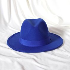 Category:Hats; Embellishment:Pure Color; Gender:Men's; Quantity:1 PC; Style:Simple; Hats Category:Fedora Hat; Occasion:Formal,Wedding,Cocktail,Royal Astcot; Material:Wool Acrylic; Front page:WE; Shipping Weight:0.165; Listing Date:03/14/2023 Wedding Party Accessories, Art Outfit, Wedding Cocktail, Grey Roses, Wedding Cocktails, Blue Hat, Green And Khaki, Fedora Hat, Formal Wedding