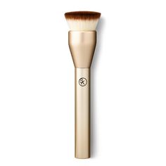 Best Foundation Brush, Top Foundations, Cherry Moon, Makeup Finds, Makeup Blender Sponge, Flawless Base, Sonia Kashuk, Sleek Aesthetic, Makeup Blender