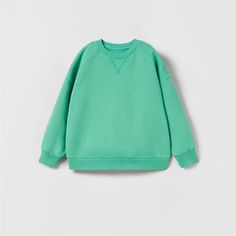 Zara Baby Raglan Sleeve Sweatshirt Nwt Size: 3-6m Gender Neutral 100%Cotton Casual Playwear Tops With Ribbed Cuffs, Winter Crew Neck Sweatshirt For Playwear, Winter Playwear Crew Neck Sweatshirt, Winter Playwear Sweatshirt Crew Neck, Zara Cotton Crew Neck Sweatshirt, Crew Neck Tops For Playwear In Fall, Crew Neck Tops For Fall Playwear, Fall Playwear Crew Neck Tops, Crew Neck Sweatshirt With Ribbed Cuffs For Playwear